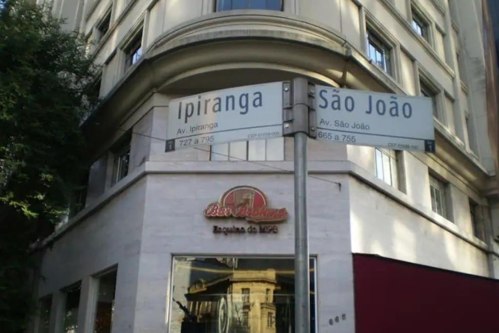 Apto Av. Ipiranga Com 1 E Internet 300 Mb. São Paulo